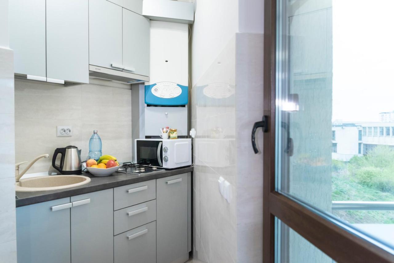 ياش Axis Apartments المظهر الخارجي الصورة